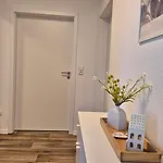 Geraeumige, Moderne Mit Pkw- Und Fahrradstellplatz - Nordland シュヴェリーン