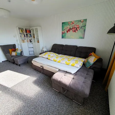 Geraeumige, Moderne Mit Pkw- Und Fahrradstellplatz - Nordland * Schwerin (Mecklenburg-Vorpommern)