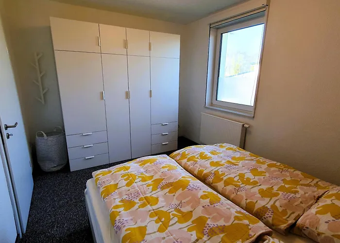 Geraeumige, Moderne Mit Pkw- Und Fahrradstellplatz - Nordland Apartment *